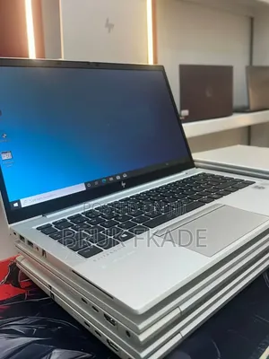 New Laptop HP EliteBook 830 G8 16GB Intel Core i7 SSD 512GB