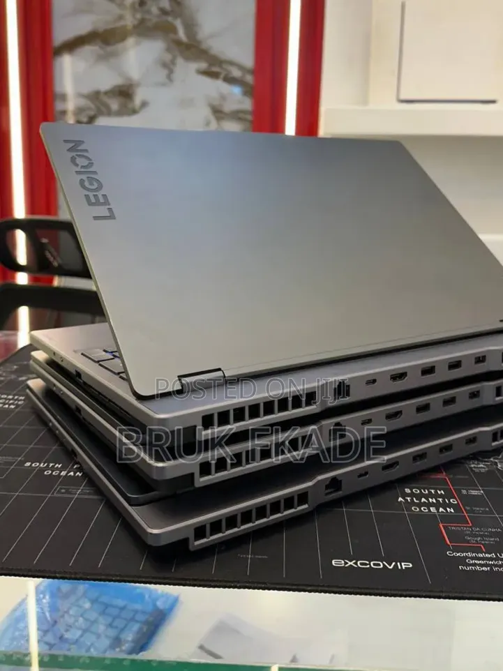 New Lenovo Legion Y7000P IRX9 Gaming Laptop 24GB Intel Core i7 SSD 1T
