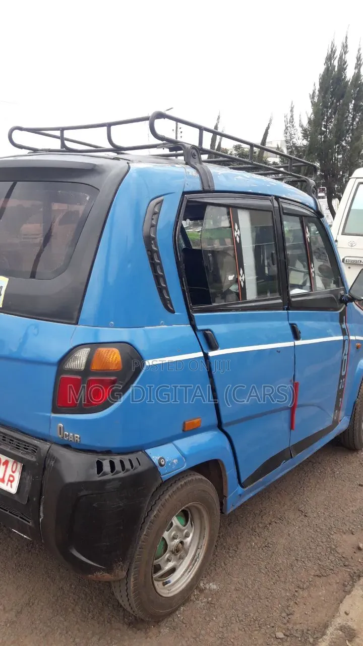 Bajaj Qute 2018 Blue