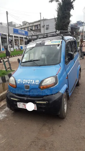 Bajaj Qute 2018 Blue