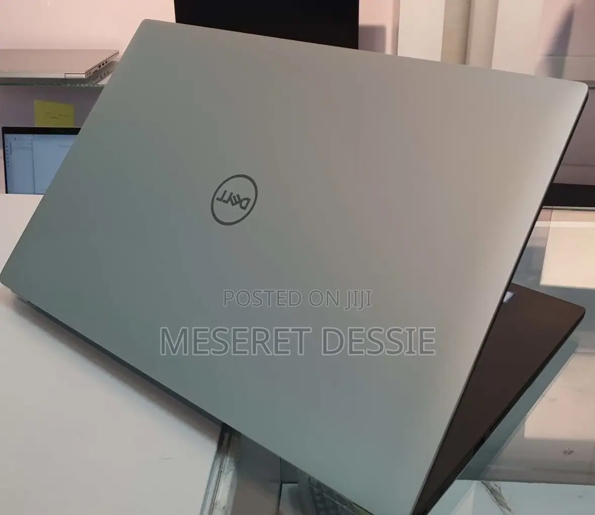 New Laptop Dell XPS 15 16GB Intel Core i9 SSD 512GB