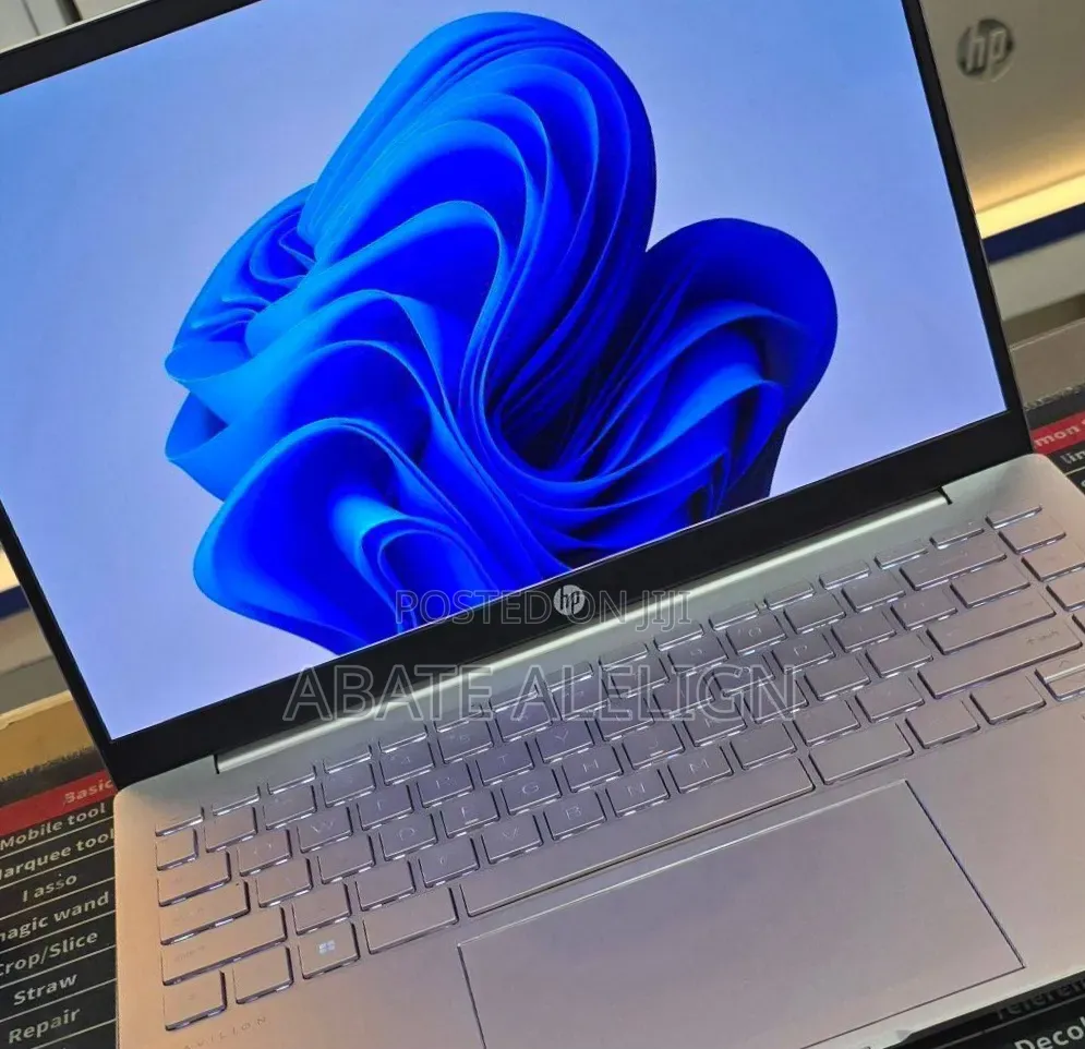 New Laptop HP Pavilion 14 16GB Intel Core i5 SSD 512GB