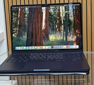 New Laptop Apple MacBook Air 2025 M4 16GB Intel SSD 256GB