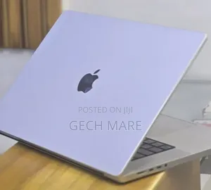 New Laptop Apple MacBook Pro 2021 M1 32GB Apple M1 Pro SSD 512GB