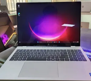New Laptop HP OmniBook 5 Flip 16GB Intel Core i9 SSD 1T