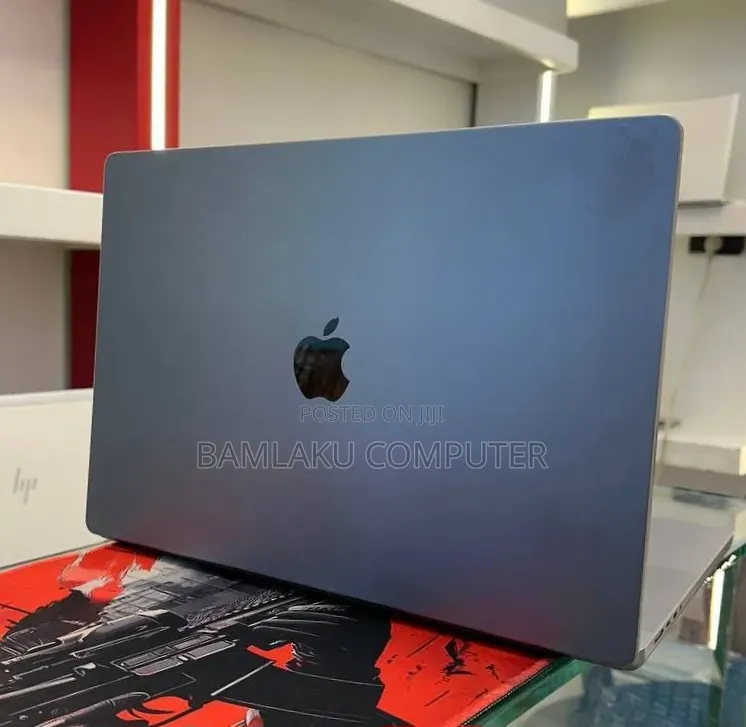 New Laptop Apple MacBook Pro 2021 M1 Max 64GB Apple M1 Max SSD 4T