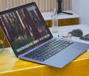 New Laptop Apple MacBook Air 2020 M1 16GB Apple M1 SSD 256GB