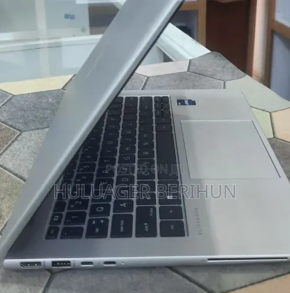 New Laptop HP EliteBook 840 G10 16GB Intel Core i5 SSD 512GB