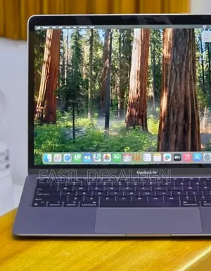 New Laptop Apple MacBook Air 2020 M1 16GB Apple M1 SSD 256GB