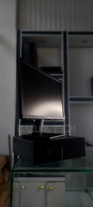 New Desktop Computer HP Pro 400 G9 8GB Intel Core i5 SSD 512GB
