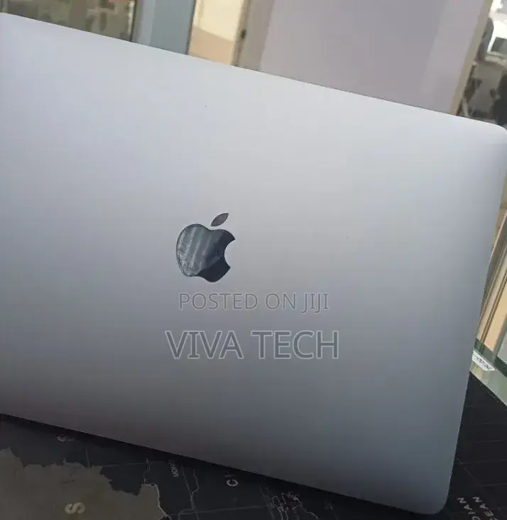 New Laptop Apple MacBook Air 2020 M1 8GB Apple M1 SSD 256GB