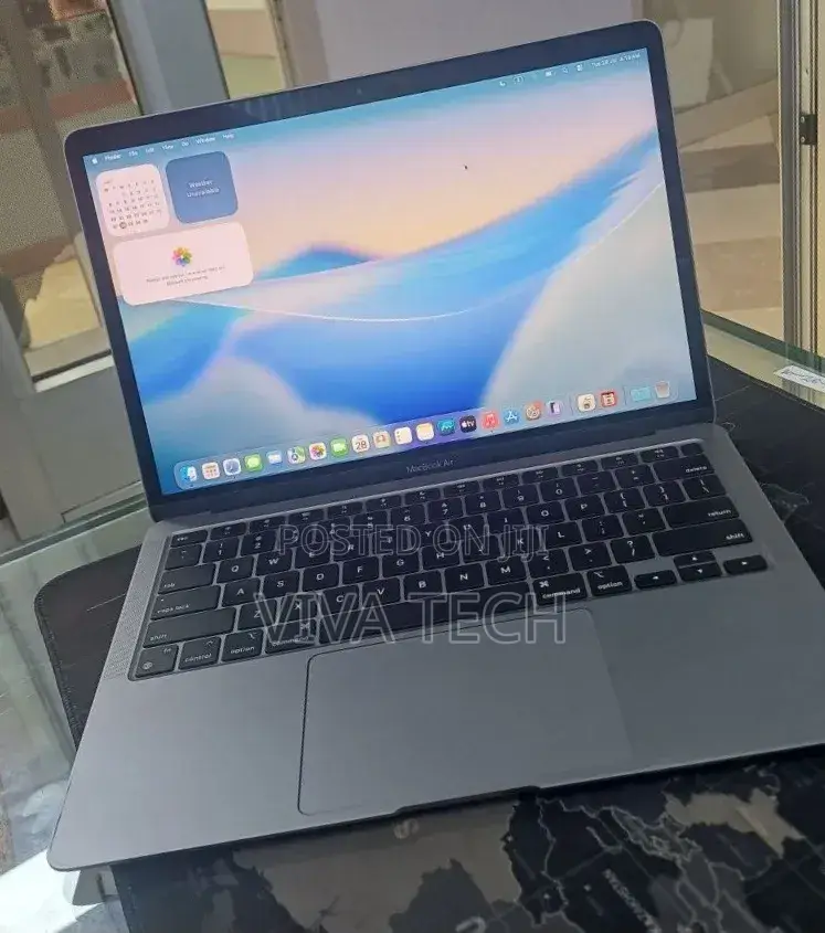 New Laptop Apple MacBook Air 2020 M1 8GB Apple M1 SSD 256GB