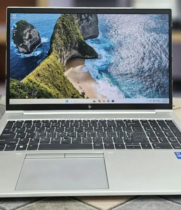 New Laptop 16GB Intel Core i7 SSD 512GB