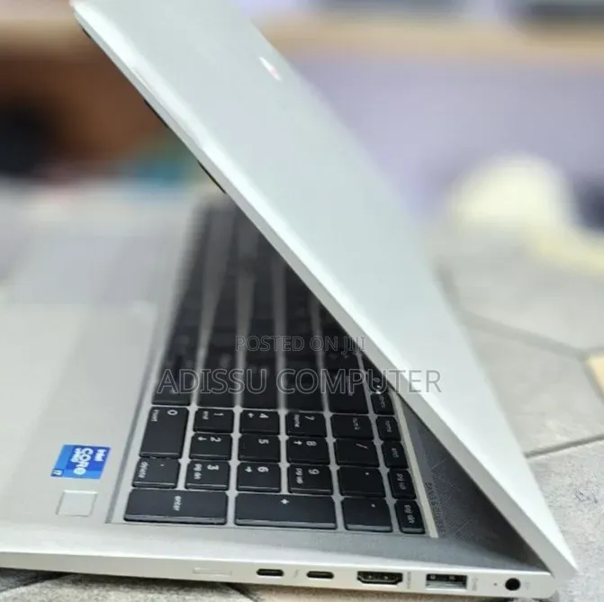 New Laptop 16GB Intel Core i7 SSD 512GB