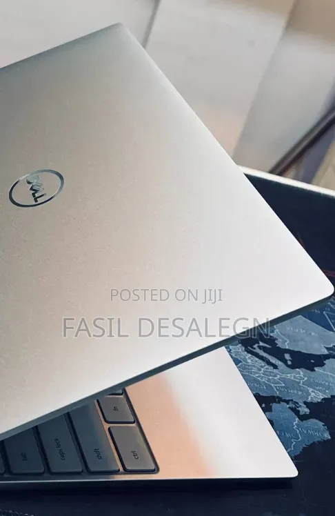 New Laptop Dell XPS 13 9315 16GB Intel Core i5 SSD 512GB