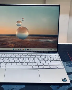 New Laptop Dell XPS 13 9315 16GB Intel Core i5 SSD 512GB