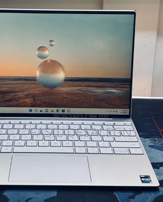 New Laptop Dell XPS 13 9315 16GB Intel Core i5 SSD 512GB