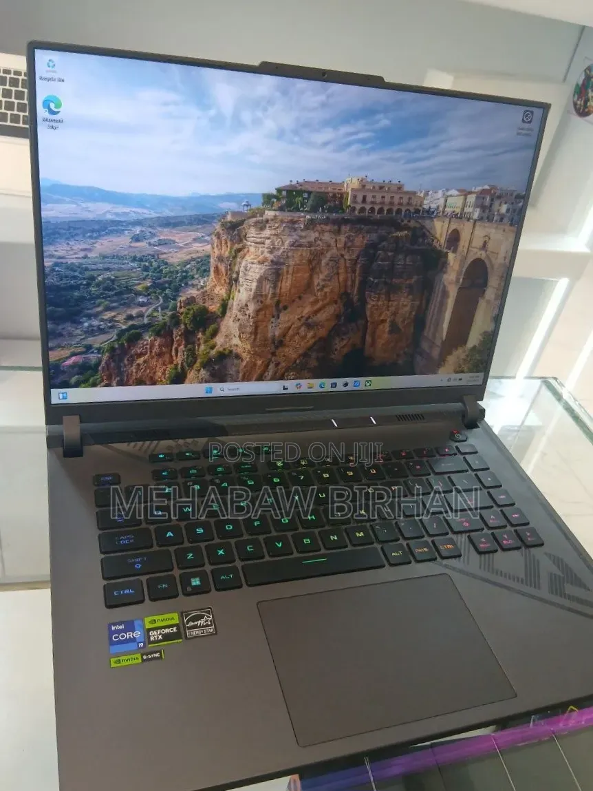 New Laptop Asus ROG Strix G16 G614 16GB Intel Core i9 SSD 1T