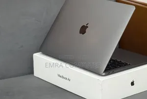 New Laptop Apple MacBook Air 8GB Apple M1 SSD 256GB