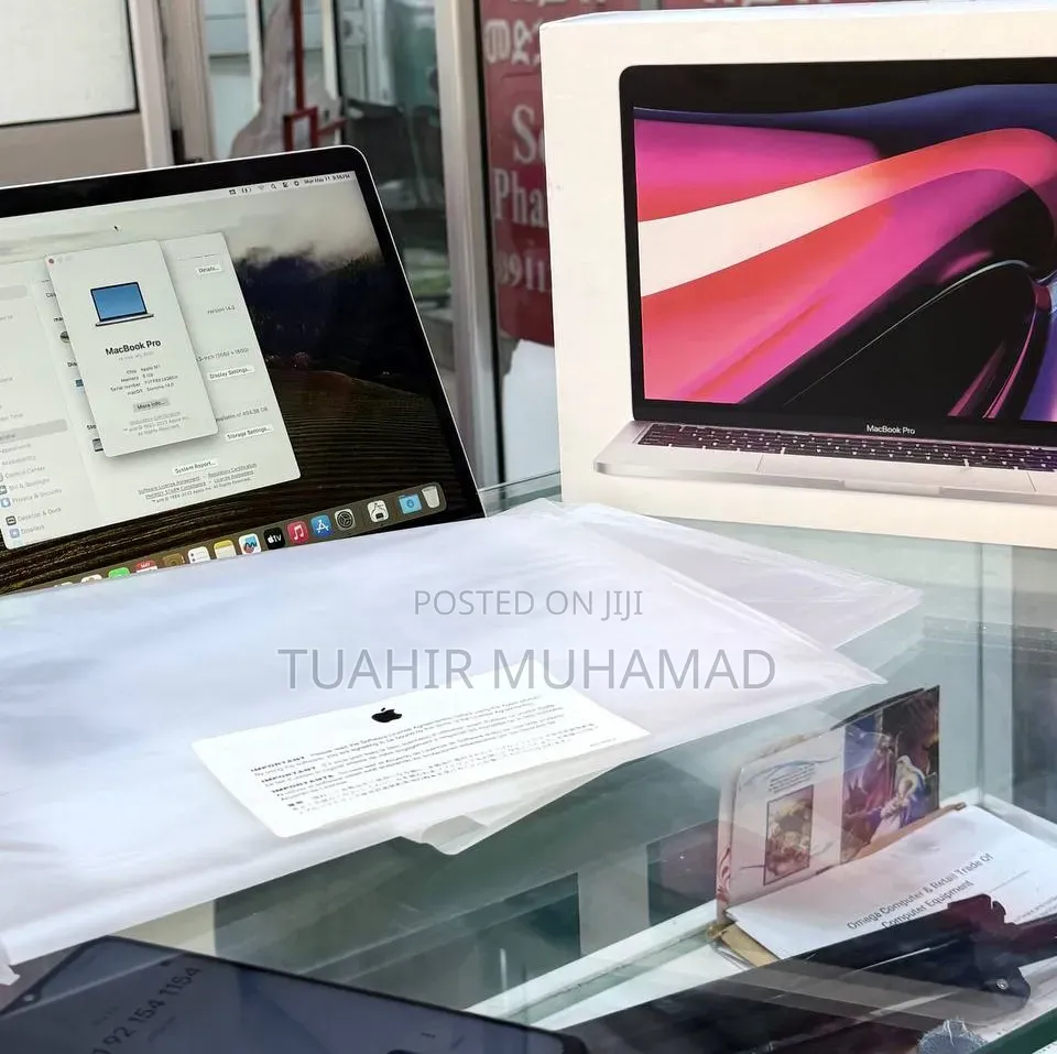 New Laptop Apple MacBook Air 2020 M1 8GB Apple M1 Pro SSD 512GB