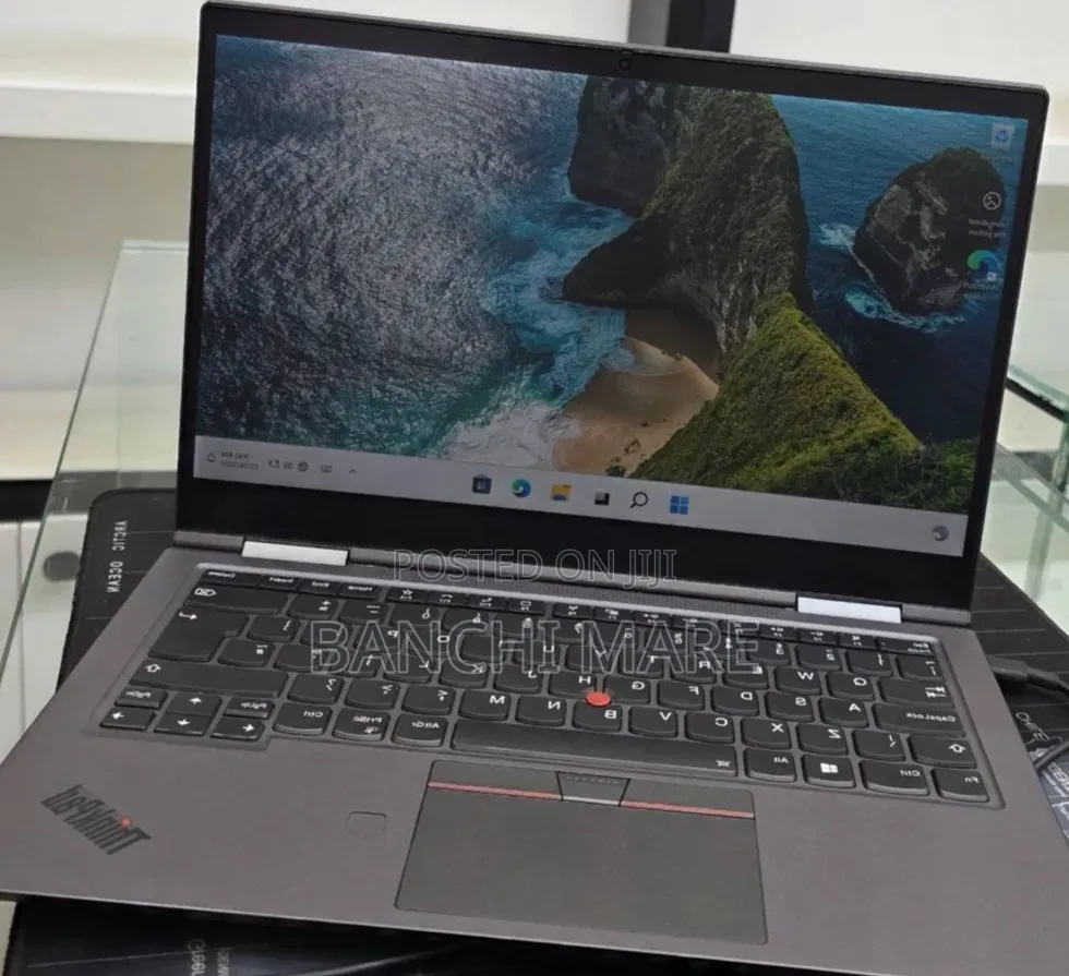 New Laptop Lenovo ThinkPad X1 Yoga 16GB Intel Core i7 SSD 512GB