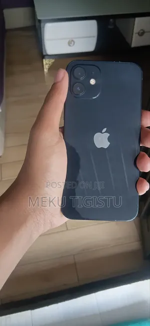 Apple iPhone 12 128 GB