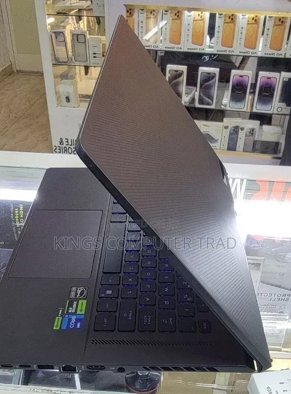 New Laptop Asus ROG Zephyrus G15 16GB Intel Core i7 SSD 512GB
