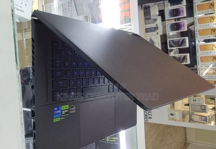 New Laptop Asus ROG Zephyrus G15 16GB Intel Core i7 SSD 512GB