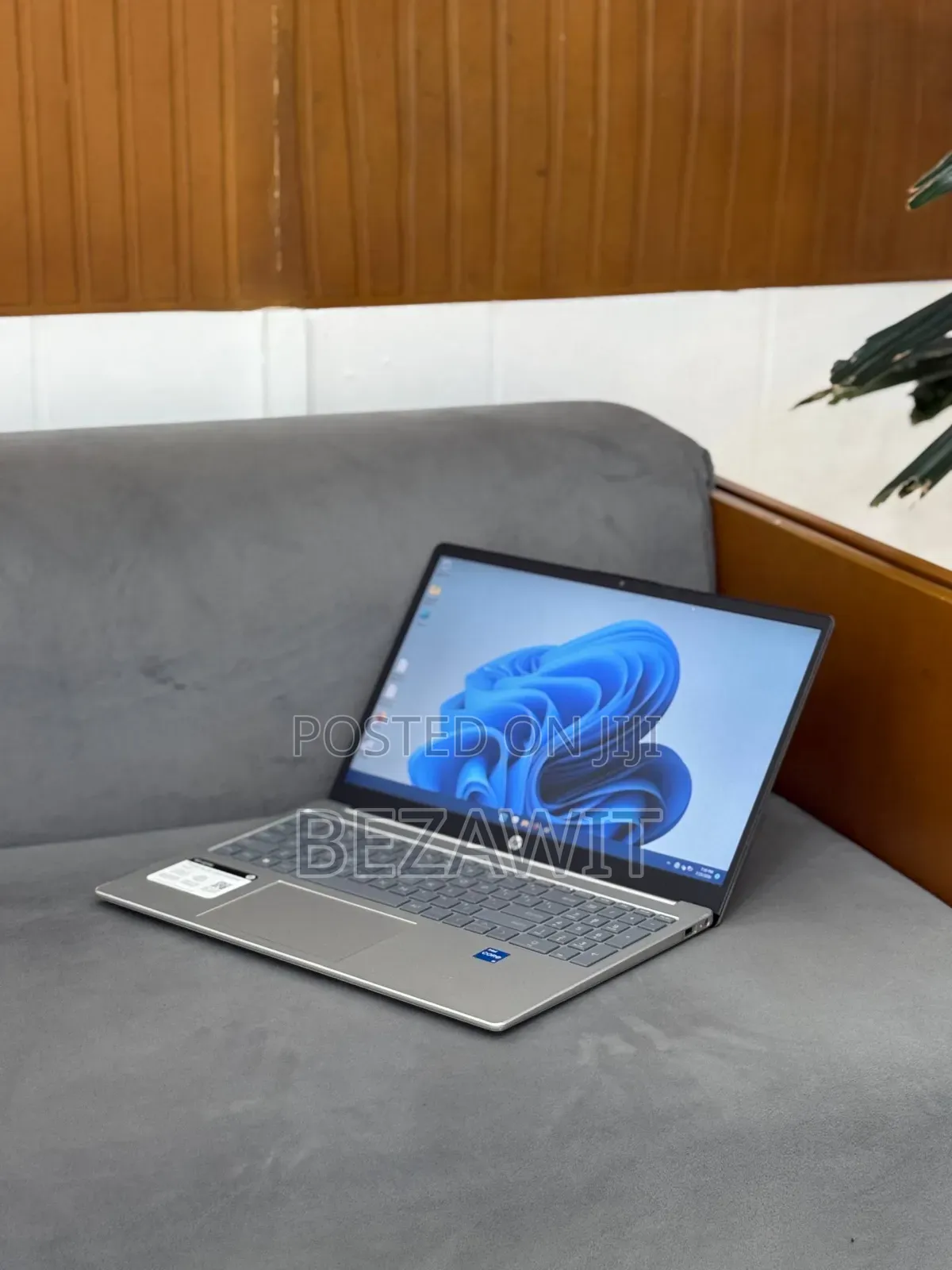 New Laptop HP Stream Notebook 16GB Intel Core i5 SSD 512GB