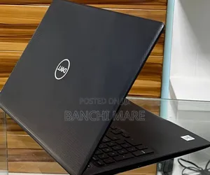 New Laptop Dell Inspiron 15 8GB Intel Core i7 SSD 256GB