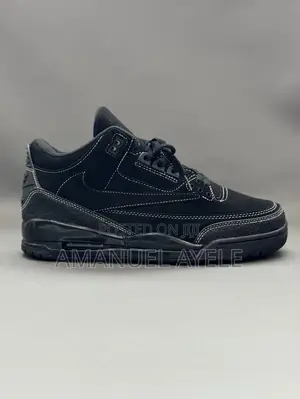 Jordan 3 Travis Scoott