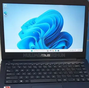 New Laptop Asus ROG Zephyrus G15 16GB Intel Core i9 SSD 1T