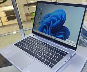 New Laptop HP EliteBook 835 G7 16GB AMD Ryzen 5 SSD 512GB