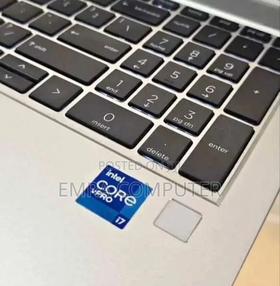 New Laptop HP EliteBook 840 G8 16GB Intel Core i7 SSD 512GB