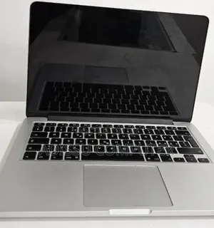 New Laptop Apple MacBook Pro 2015 8GB Intel Core i5 SSD 128GB