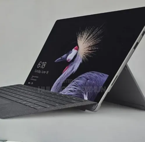 New Laptop Microsoft Surface Pro 8GB Intel Core i5 SSD 128GB