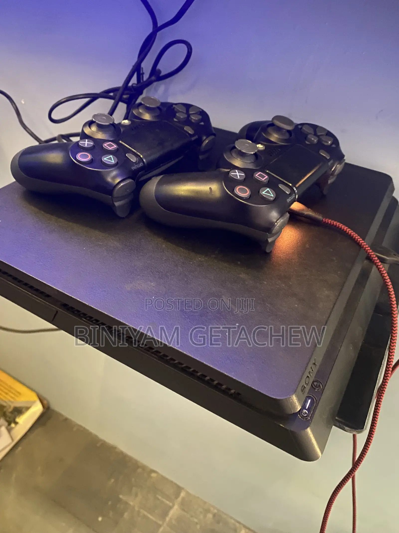 PlayStation4 Slim