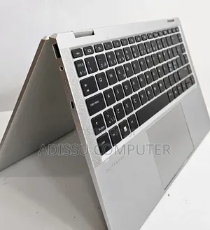 New Laptop HP EliteBook 1040 G8 16GB Intel Core i7 SSD 512GB