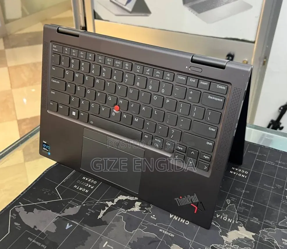 New Laptop Lenovo ThinkPad X1 Yoga 16GB Intel Core i7 SSD 512GB