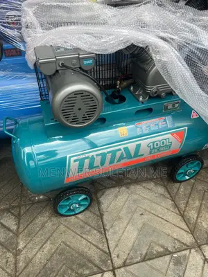 TOTAL 100 Liter Air Compressor