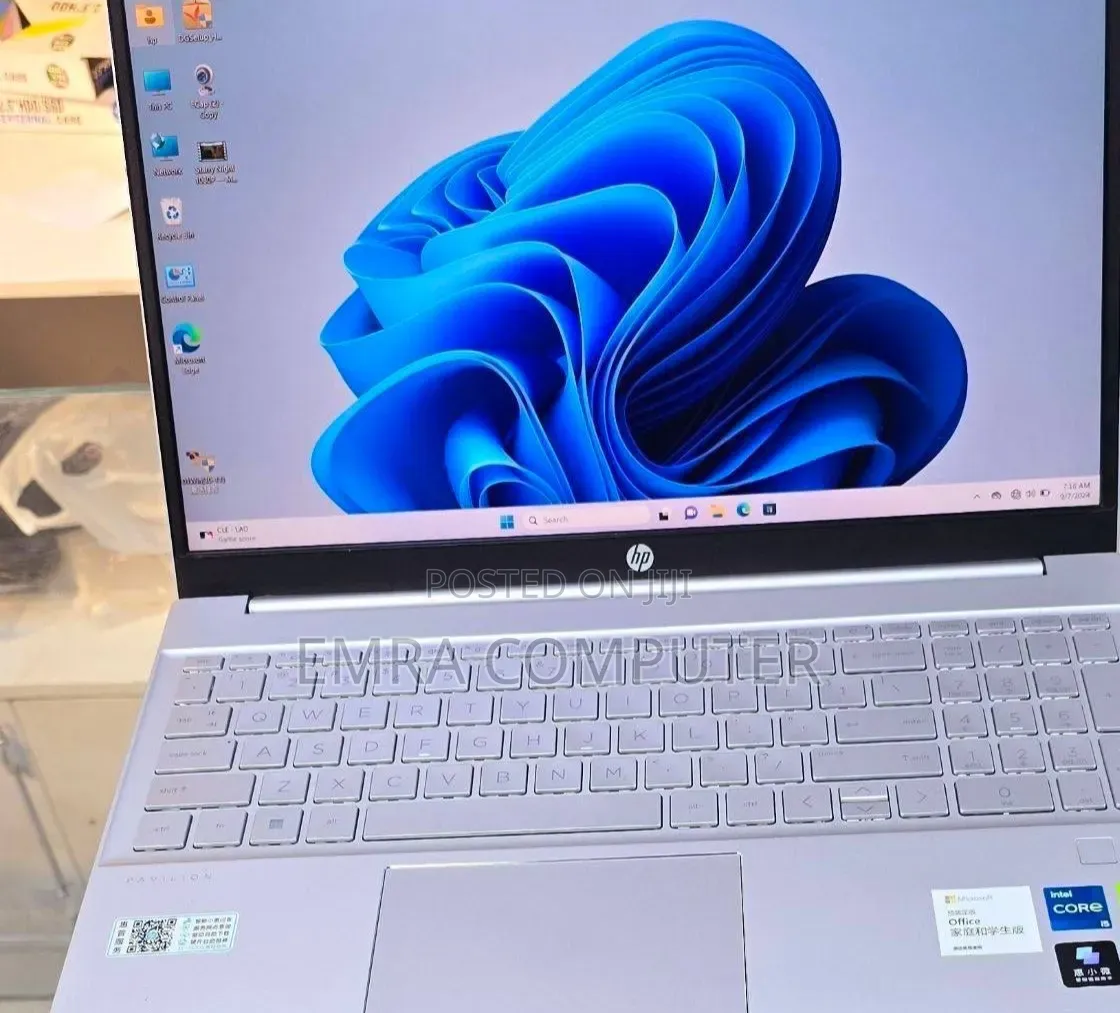 New Laptop HP 16GB Intel Core i5 SSD 512GB