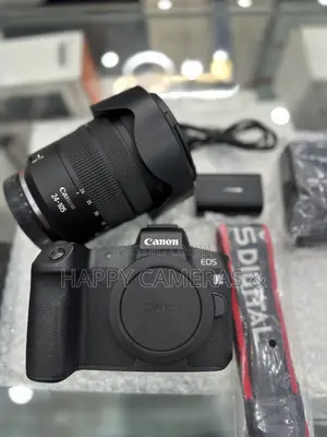 Canon R With 24-105mm Redring Lens
