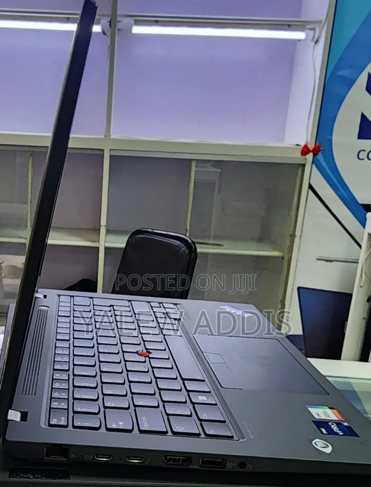 New Laptop Lenovo ThinkPad 13 16GB Intel Core i5 SSD 512GB