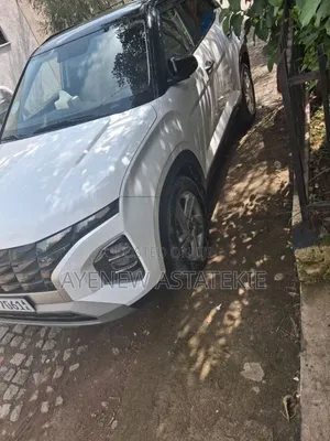 Hyundai Creta 2023 White