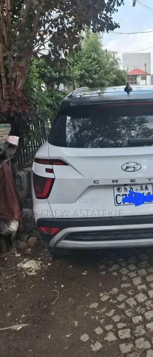 Hyundai Creta 2023 White