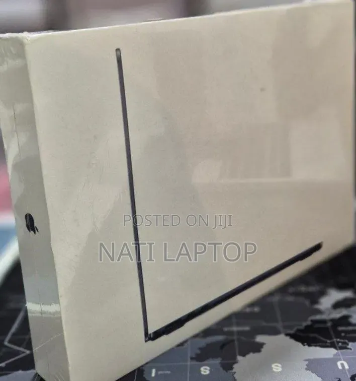 New Laptop Apple MacBook Air 2022 M2 8GB Apple M2 SSD 256GB
