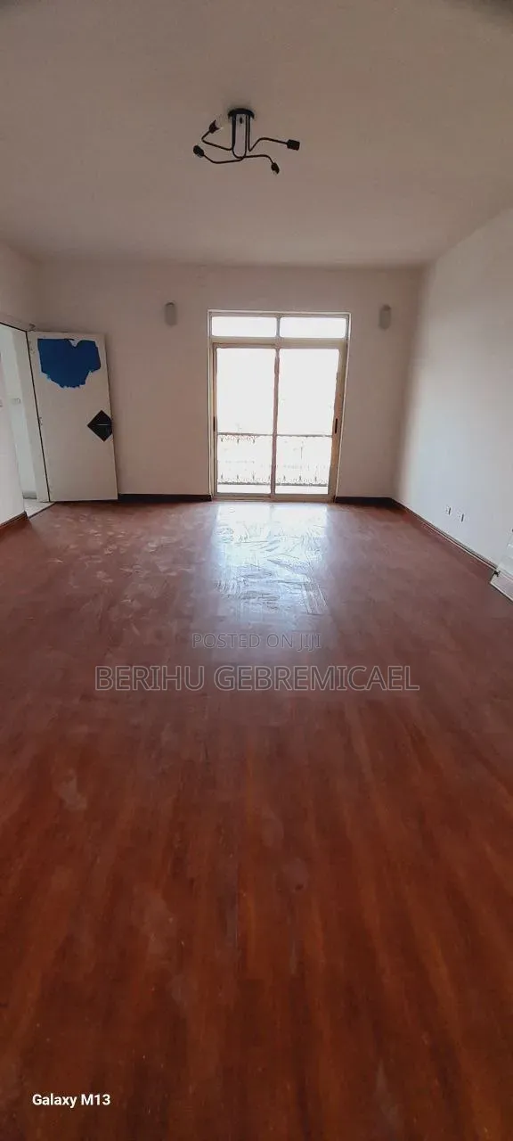 4bdrm Villa in ጣፎ, Yeka for rent