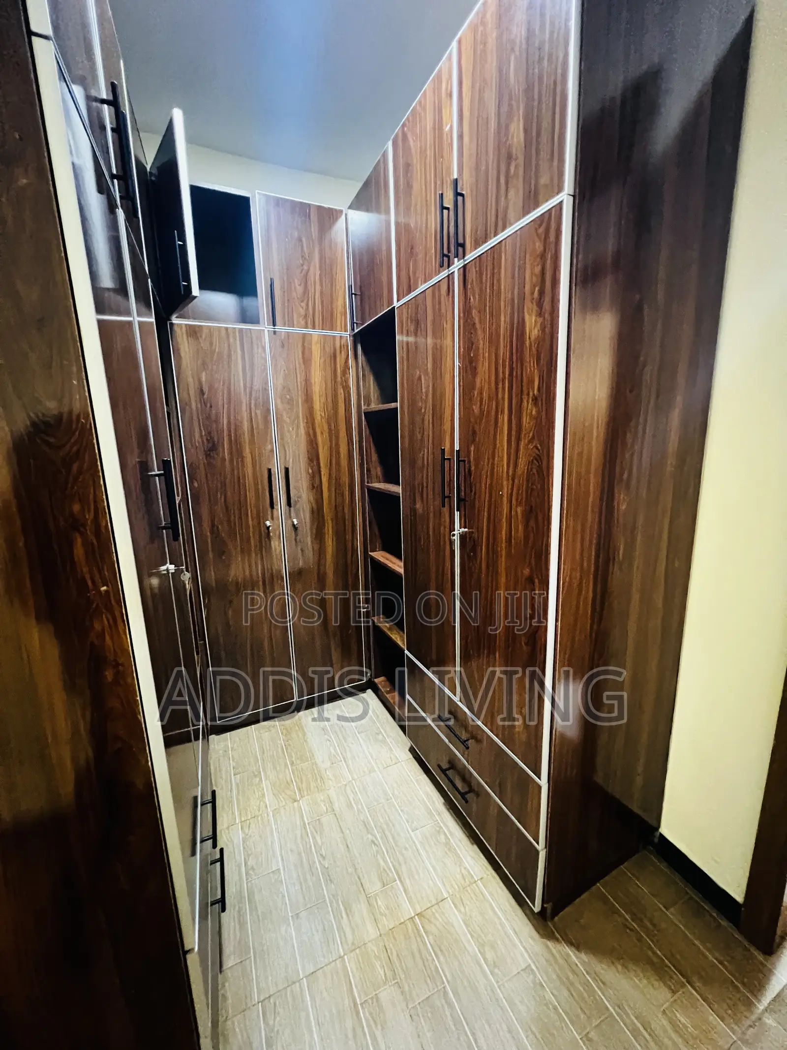 Furnished 3bdrm Apartment in Bole for rent