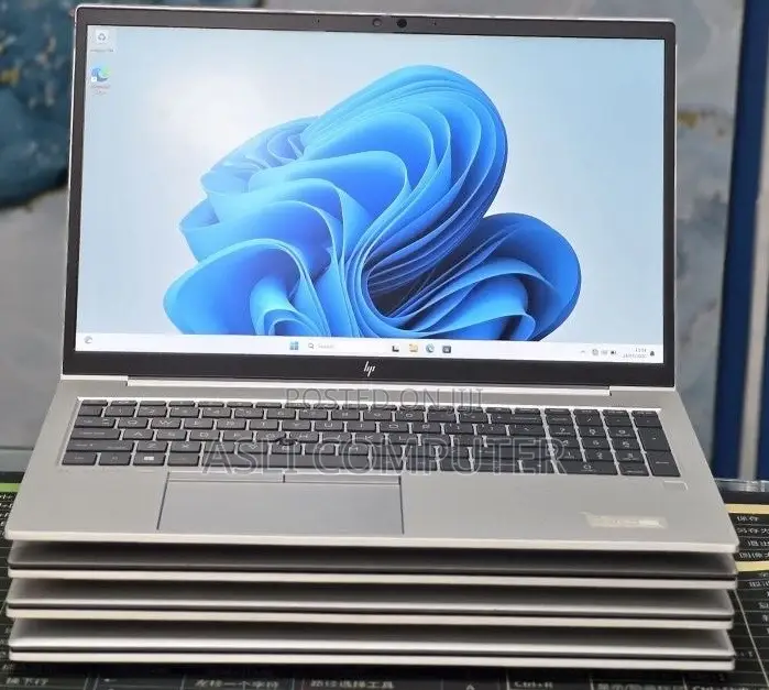 New Laptop HP EliteBook 850 G8 16GB Intel Core i7 SSD 512GB