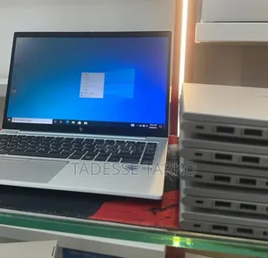New Laptop HP EliteBook 830 G8 16GB Intel Core i7 SSD 512GB